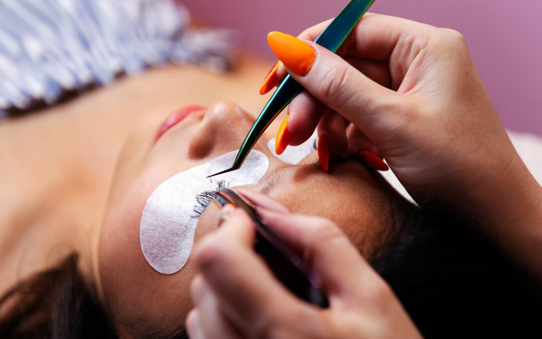 How to Choose the Right Eyelash Extensions